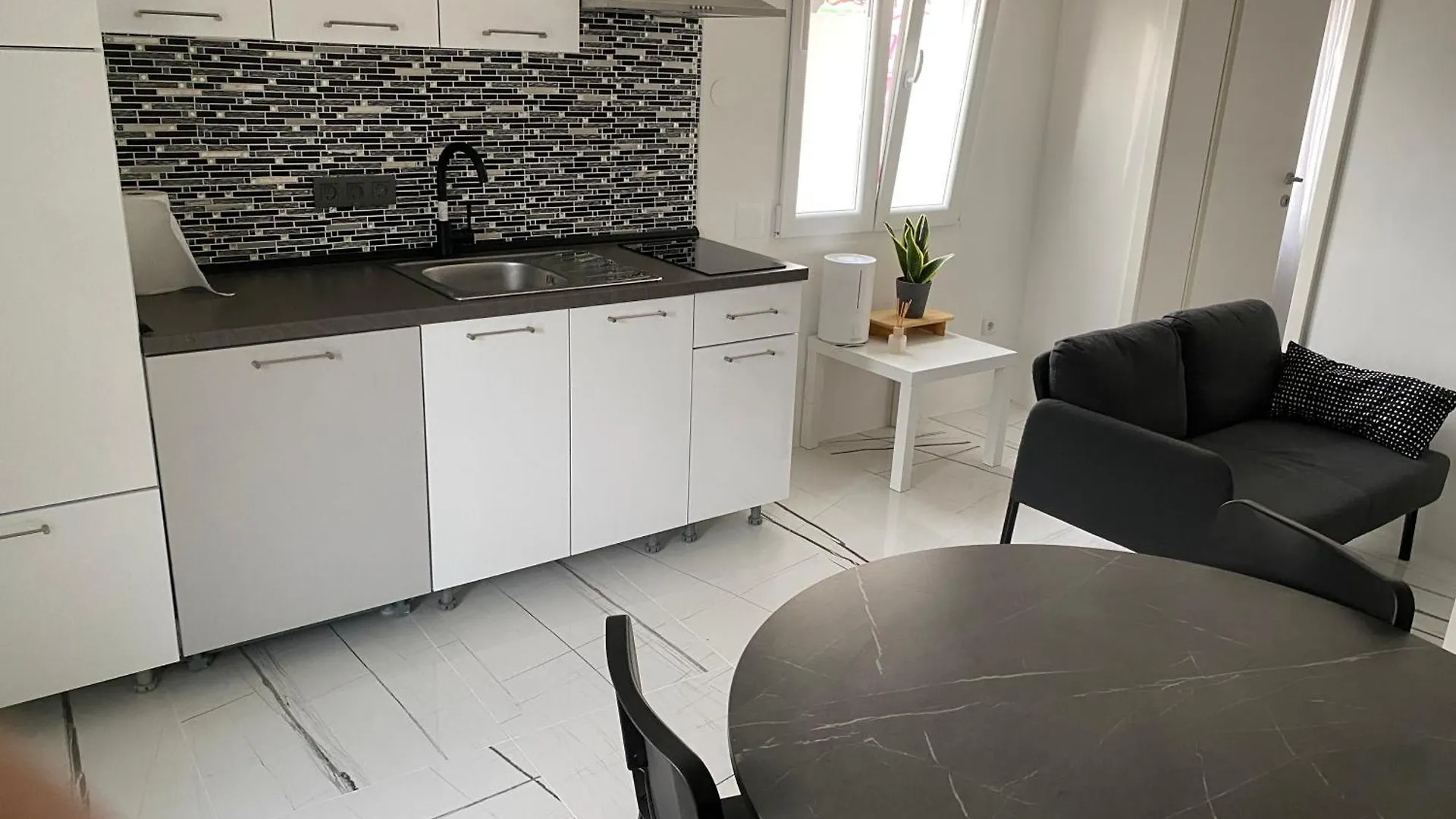 Apartments Lollipop Novi Vinodolski