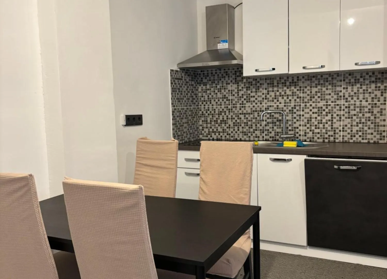 Apartments Lollipop Novi Vinodolski 0*,  Croazia