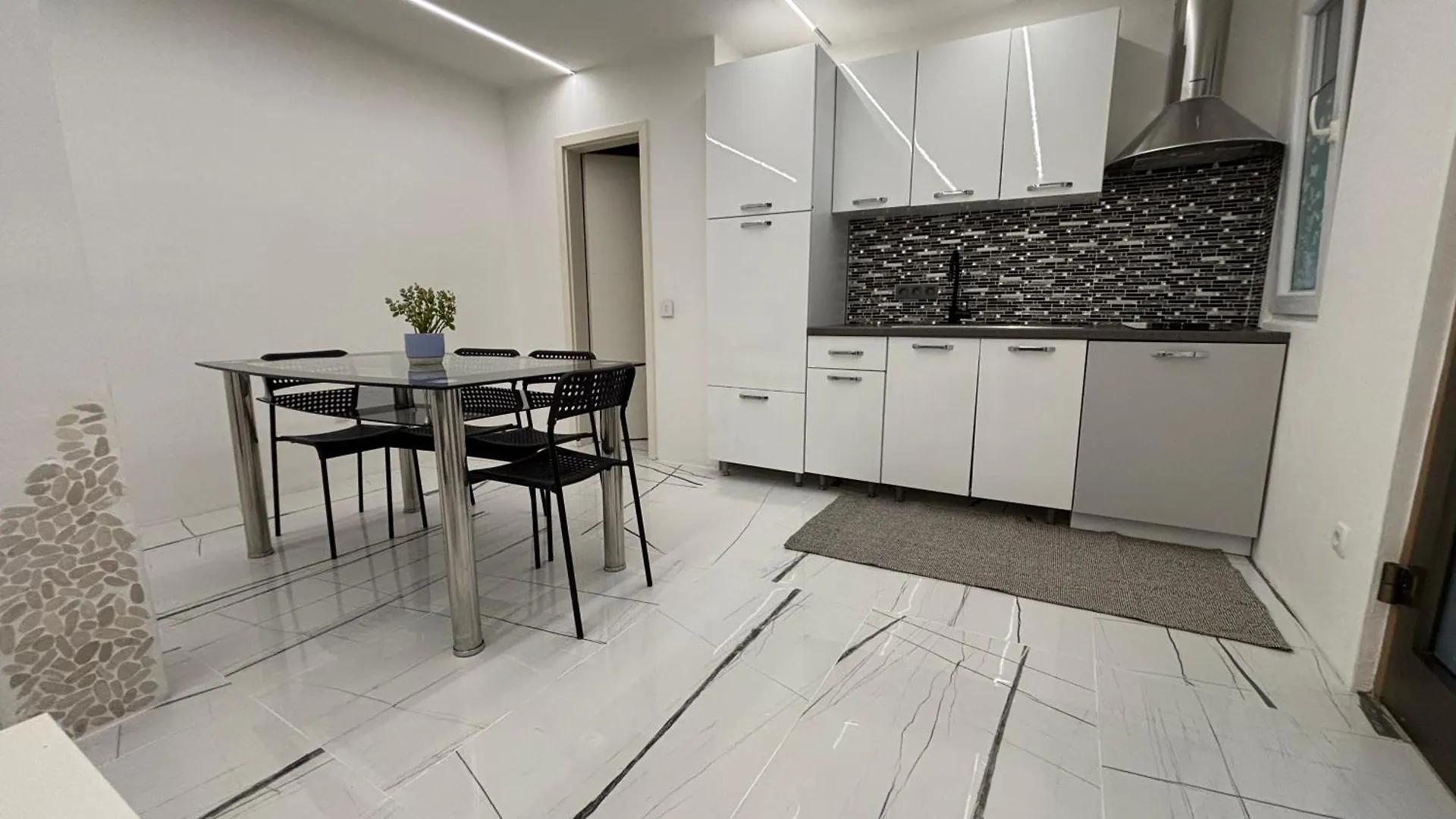 Apartments Lollipop Novi Vinodolski